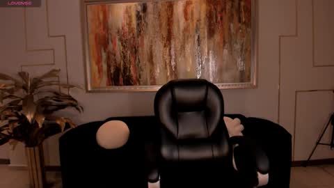 Abby Dalton  online show from 11-27-25, 07:05