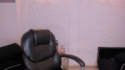 Snapshot of abbydalton chatting on 06-14-26, 04:42 Abby Dalton online show from 06-14-26, 04:42