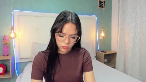 Abby Dixon  online show from 02-04-25, 12:08