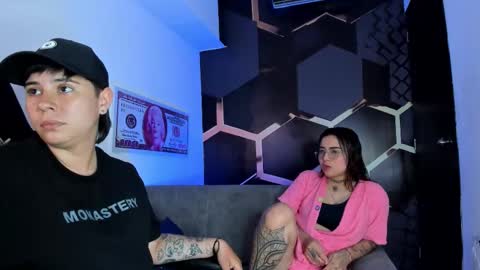 Abby Smith online show from 10-22-25, 07:46