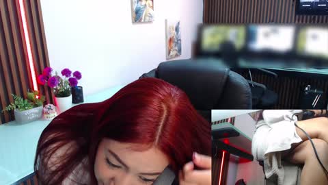 Abby Stones online show from 02-04-25, 11:38