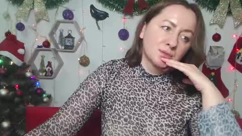 abbytaylorr online show from 12-20-24, 09:32