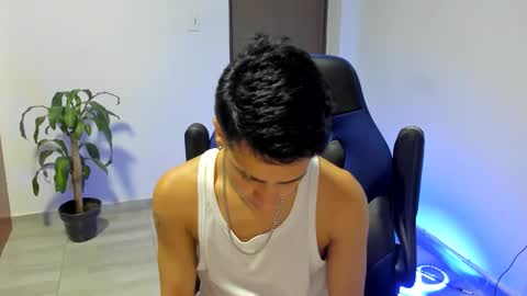 Snapshot of abelasburgo chatting on 12-05-25, 02:20 Independence model AbelAsburgo online show from 12-05-25, 02:20