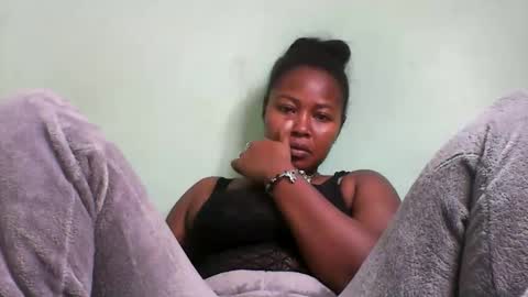 abella677022 online show from 03-11-26, 06:25