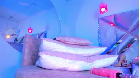 abelladgr online show from 01-05-25, 09:05