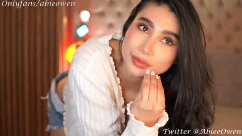 Snapshot of abie_owen chatting on 01-15-25, 02:17 abie_owen online show from 01-15-25, 02:17