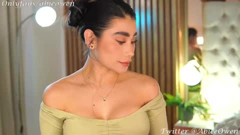 Snapshot of abie_owen chatting on 02-23-25, 12:08 abie_owen online show from 02-23-25, 12:08