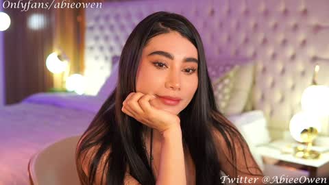 Snapshot of abie_owen chatting on 03-12-25, 12:53 abie_owen online show from 03-12-25, 12:53