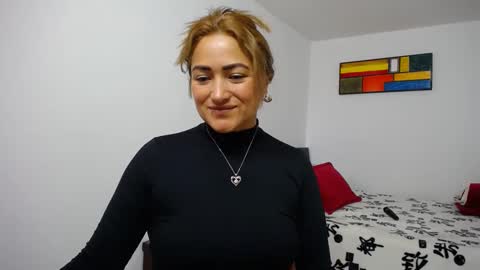 ximena online show from 09-25-25, 01:48