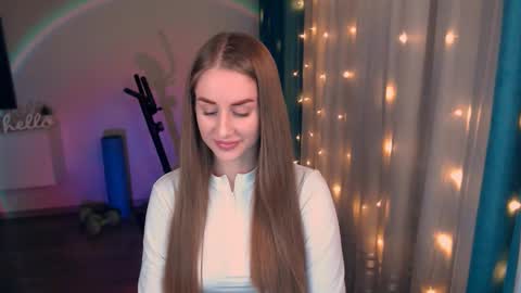 Anna online show from 02-28-25, 08:18