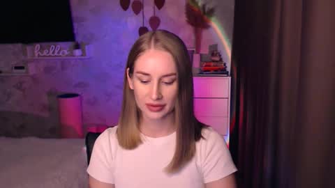 Anna online show from 10-08-25, 06:49