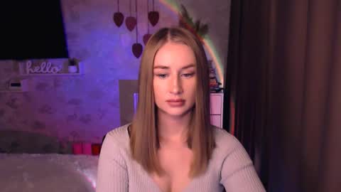 Anna online show from 11-19-25, 04:51