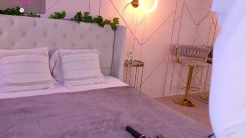 abigailforl online show from 06-11-26, 05:16