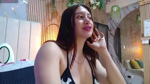 Snapshot of abigailowensss chatting on 06-12-26, 06:34 abigailowensss online show from 06-12-26, 06:34