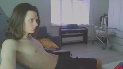 Snapshot of abobus123 chatting on 02-08-25, 11:33 hi cum in pvt noi extra tip online show from 02-08-25, 11:33
