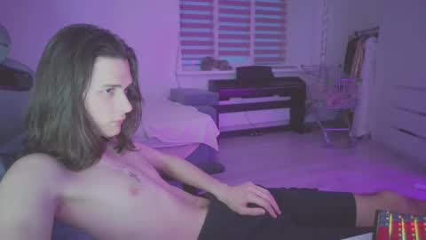 Snapshot of abobus123 chatting on 03-01-25, 02:44 hi cum in pvt noi extra tip online show from 03-01-25, 02:44