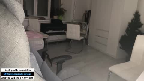 hi  cum in pvt noi extra tip online show from 12-15-25, 08:02