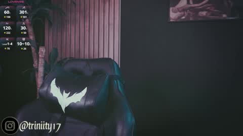 Snapshot of abril__colen chatting on 02-06-25, 09:17 April online show from 02-06-25, 09:17