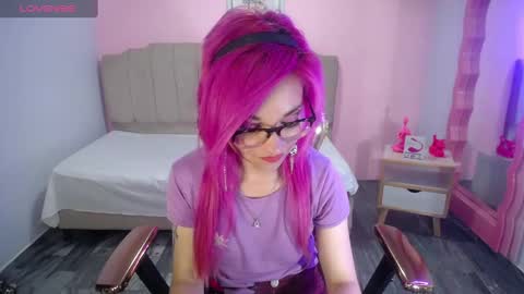 abril_ch_ online show from 10-03-25, 10:45