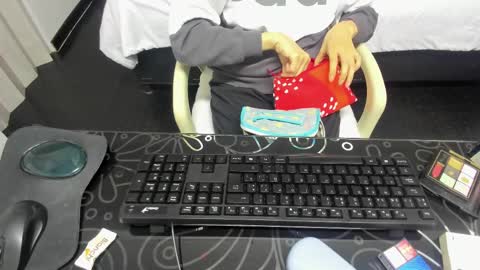 ABRIL online show from 03-01-25, 07:26