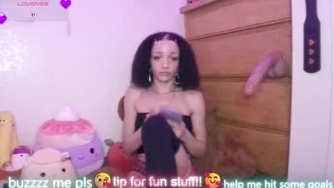 Snapshot of abruisedpeach chatting on 02-04-26, 04:07 Peach online show from 02-04-26, 04:07