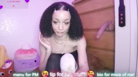 Snapshot of abruisedpeach chatting on 02-11-26, 05:01 Peach online show from 02-11-26, 05:01