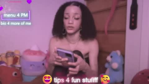Snapshot of abruisedpeach chatting on 04-30-26, 03:35 Peach online show from 04-30-26, 03:35