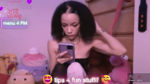 Snapshot of abruisedpeach chatting on 06-13-26, 03:04 Peach online show from 06-13-26, 03:04