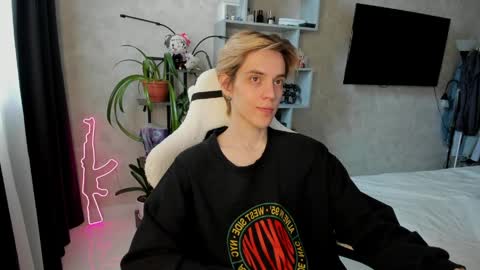 Nick online show from 04-03-26, 09:40