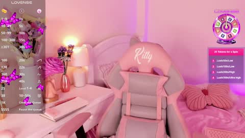 Snapshot of abynanami chatting on 01-07-25, 10:30 Abynanami online show from 01-07-25, 10:30