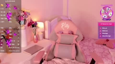 Snapshot of abynanami chatting on 01-15-25, 08:26 Abynanami online show from 01-15-25, 08:26