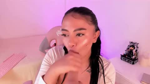 Snapshot of abynanami chatting on 11-04-25, 10:42 Abynanami online show from 11-04-25, 10:42