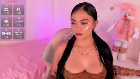 Snapshot of abynanami chatting on 11-21-25, 11:25 Abynanami online show from 11-21-25, 11:25