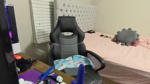 ac1d3athz online show from 12-19-24, 09:07