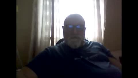 acastor online show from 12-31-24, 04:57