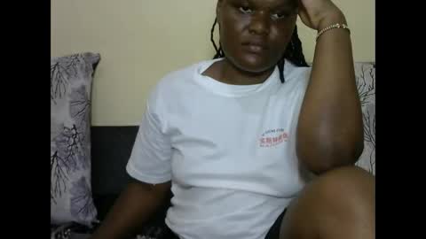 Snapshot of achibest chatting on 03-09-25, 03:49 MAUREEN online show from 03-09-25, 03:49