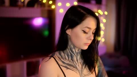 acid_pie online show from 02-01-25, 03:19