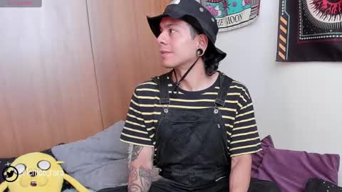 Jhonny online show from 02-20-25, 08:58