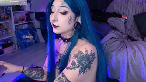 Acid or Iya  vacation November 19 to November 26 online show from 02-05-25, 11:06