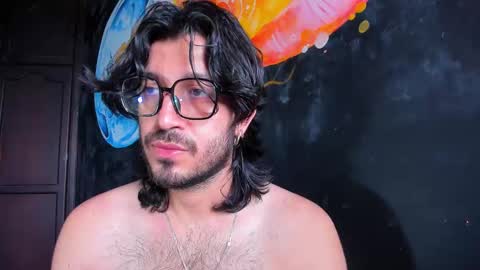 R. online show from 11-05-25, 02:28