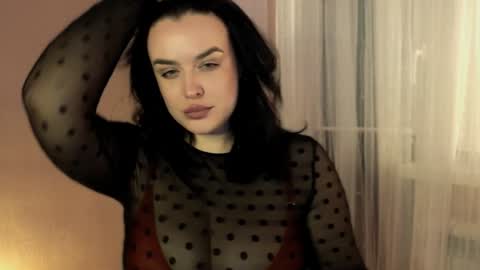 my inst   love inside 17 online show from 12-24-24, 06:28