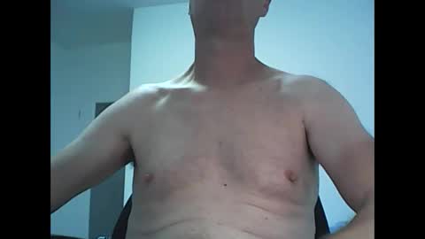 Snapshot of active147 chatting on 10-28-25, 11:29 active147 online show from 10-28-25, 11:29