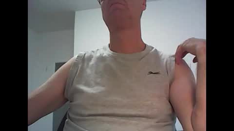 Snapshot of active147 chatting on 11-23-25, 10:53 active147 online show from 11-23-25, 10:53