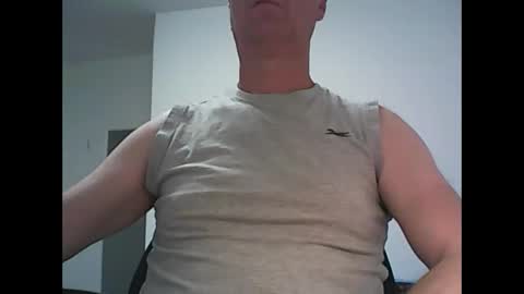 Snapshot of active147 chatting on 04-12-26, 10:48 active147 online show from 04-12-26, 10:48