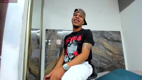 Snapshot of ada_brooke chatting on 09-19-25, 11:33 ada_brooke online show from 09-19-25, 11:33