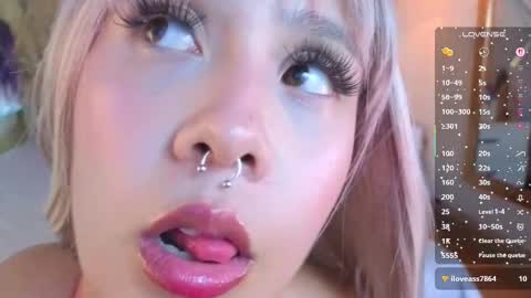 Snapshot of ada_sins chatting on 09-08-25, 08:08 Ada online show from 09-08-25, 08:08