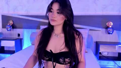 Snapshot of adaa_stone chatting on 11-30-25, 03:32 Adaa online show from 11-30-25, 03:32