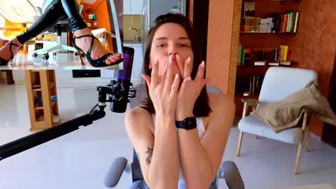 Ada   online show from 03-01-25, 09:07