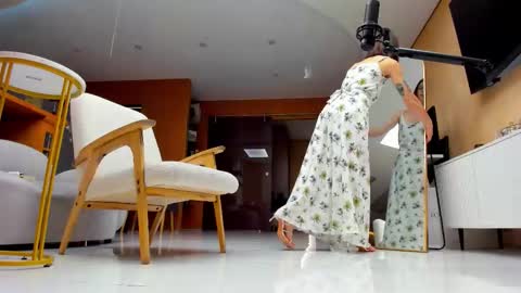 Ada   online show from 10-18-25, 05:25