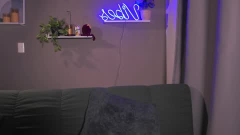 Snapshot of adahara_miller chatting on 10-22-25, 01:44 Adahara online show from 10-22-25, 01:44